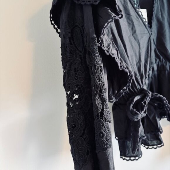 FARM Rio Black Ruffled Top - Picture 5 of 6